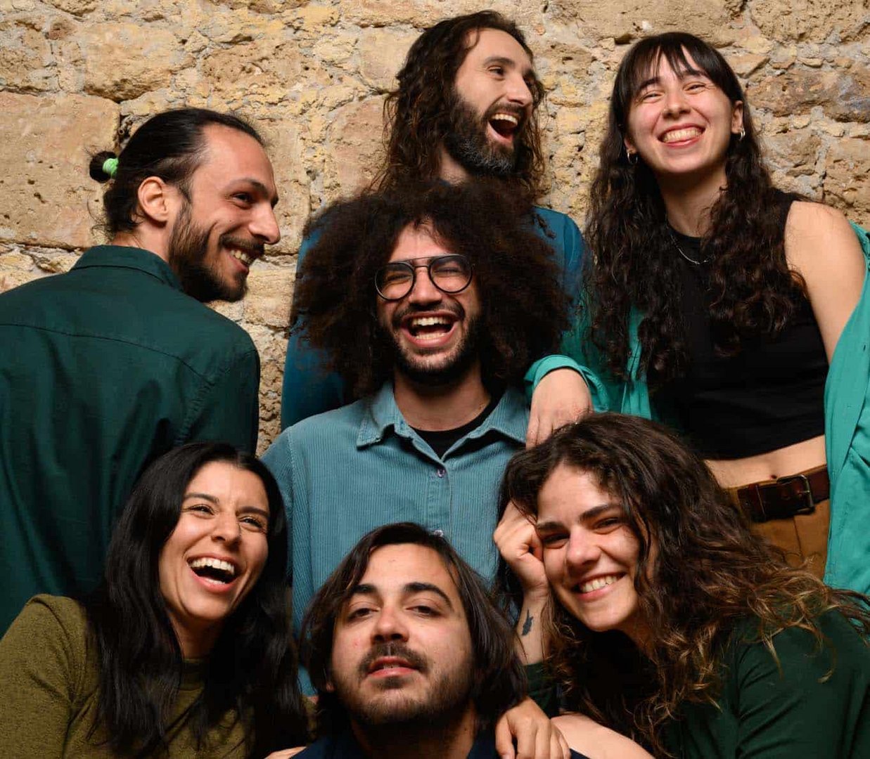 A minute with Island Seeds (Ezgi, Komo, Cemre, Sunder, Ulas, Alaska