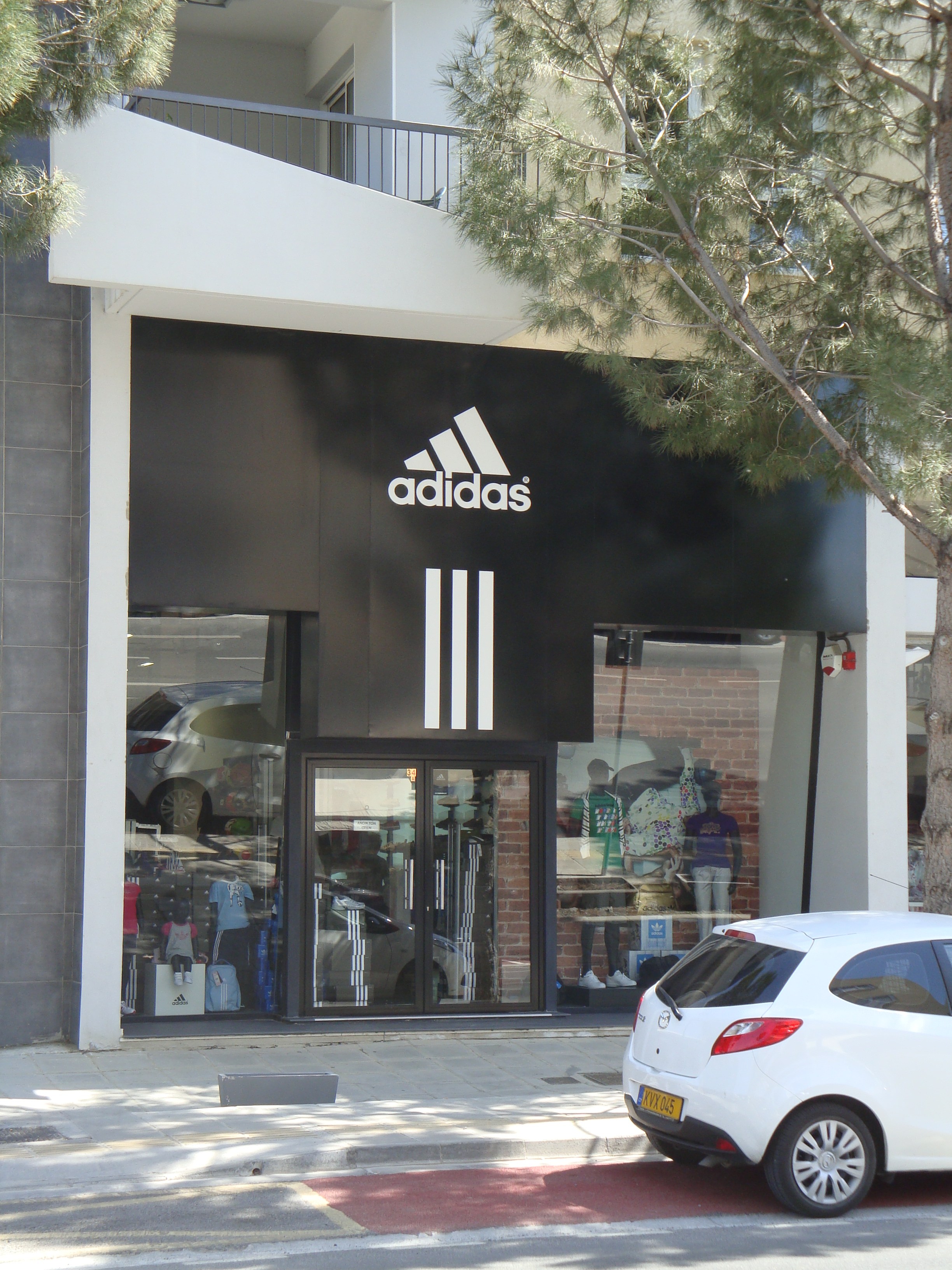 adidas evagorou online shop