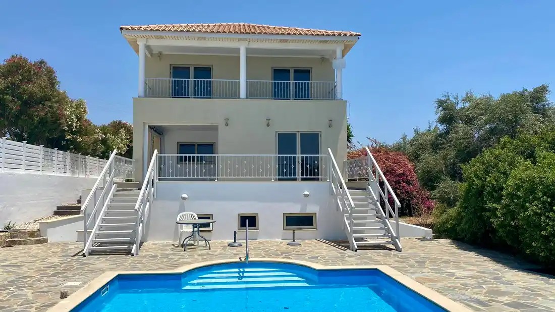 Secret Valley Sea View Villa with 4 Bedrooms MLS 4057 Paphos