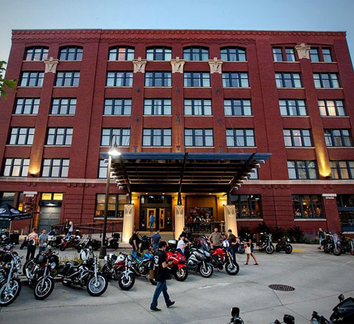 THE IRON HORSE HOTEL CYTIES