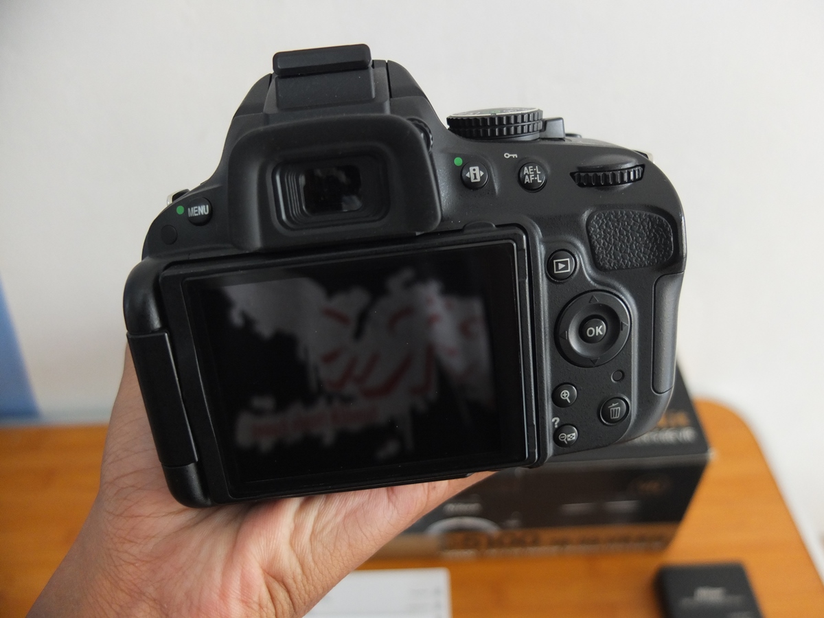 Nikon D5100 Kit 1855mm VR SC Istimewa JUAL BELI KAMERA BEKAS JUAL