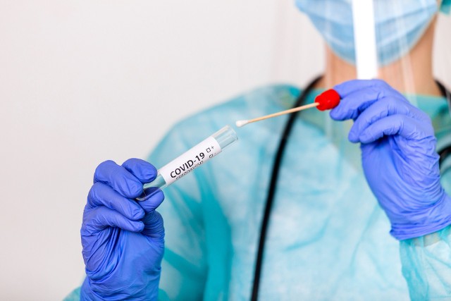 Le concepteur du vaccin russe contre le coronavirus spoutnik v a affirmé le 21 juin qu'il protégeait contre «tous les variants connus» y compris le delta, responsable d'une. Wariant Delta w Katowicach. Indyjska odmiana koronawirusa ...