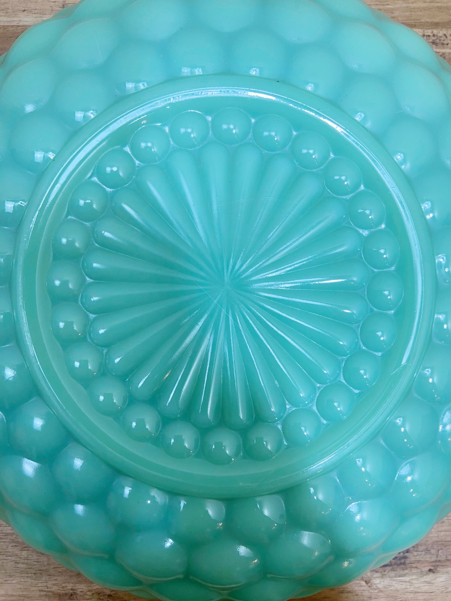 Fire King Jadeite Bubble Serving Bowl【9590】 DFRAME