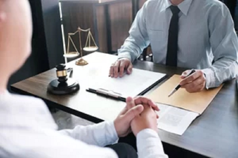 Employment attorney New Jersey helps to attend to all the legal issues
