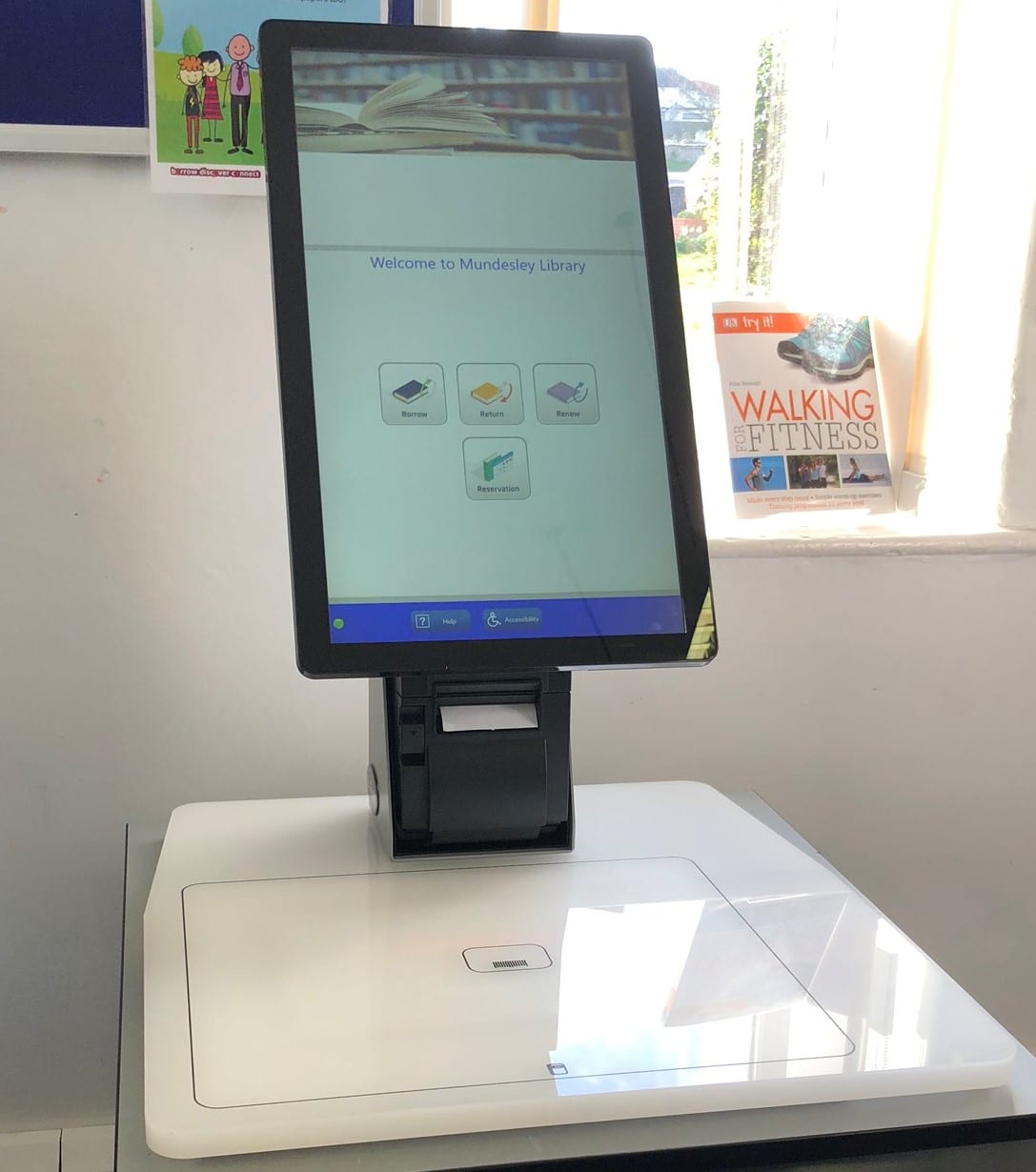 SelfService Library Systems RFID Library SelfCheckout for an