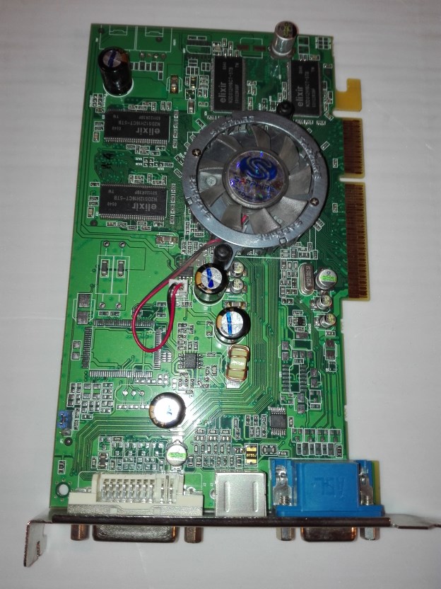 ATI RADEON 9550 128MB AGP 8x Sapphire 1024GC20FG