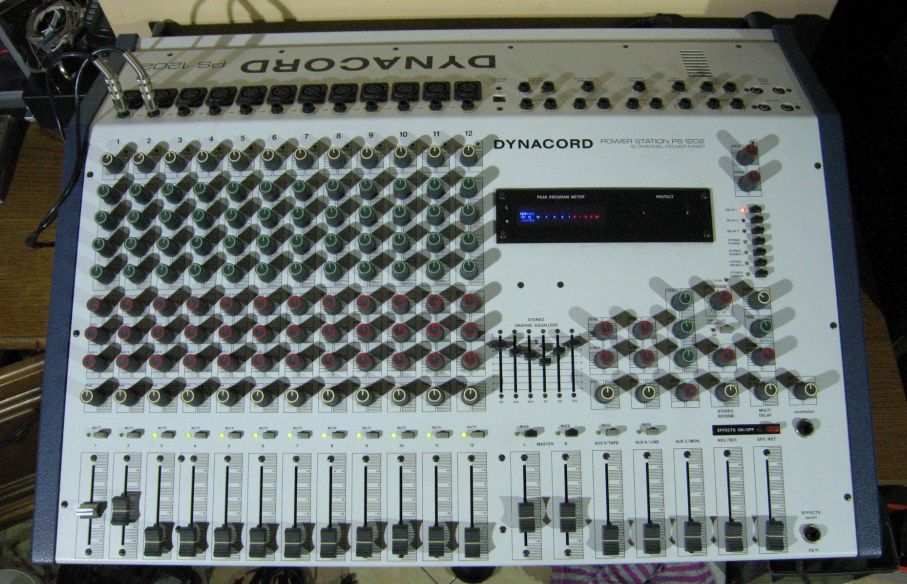 DYNACORD PS1202 12CHANEL POWERMIXER 400 W 7360626784 oficjalne archiwum Allegro