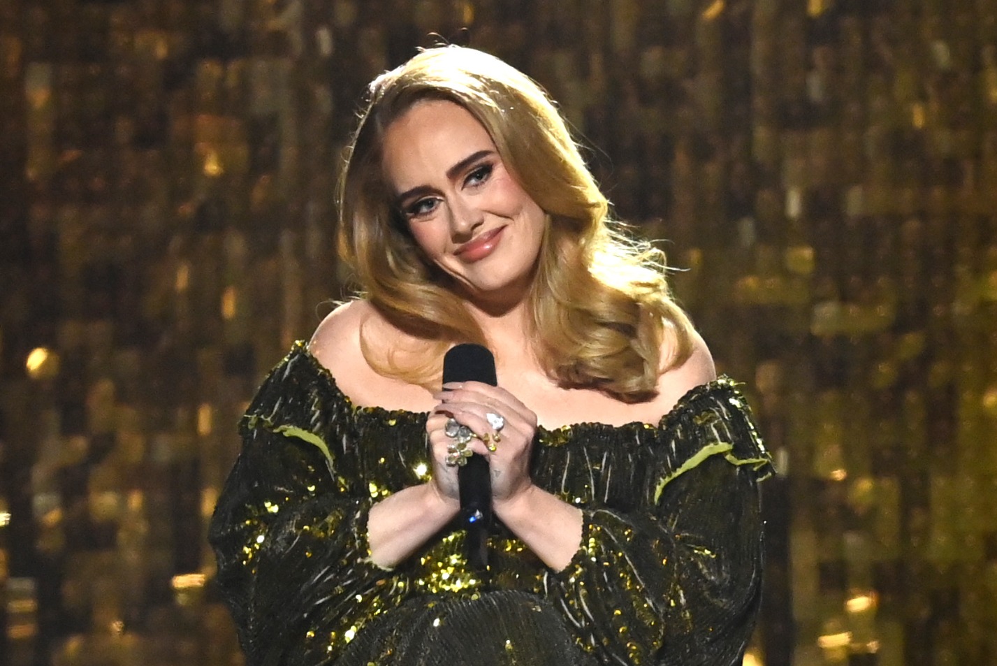 Adele Reveals Postponed Las Vegas Shows Will '100 Percent
