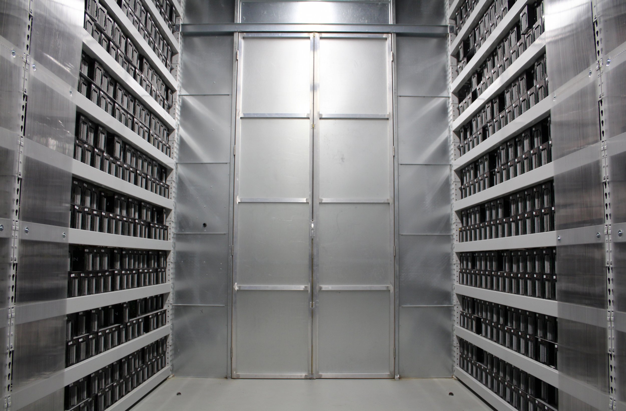 Chinese Laptop Bitcoin Farm