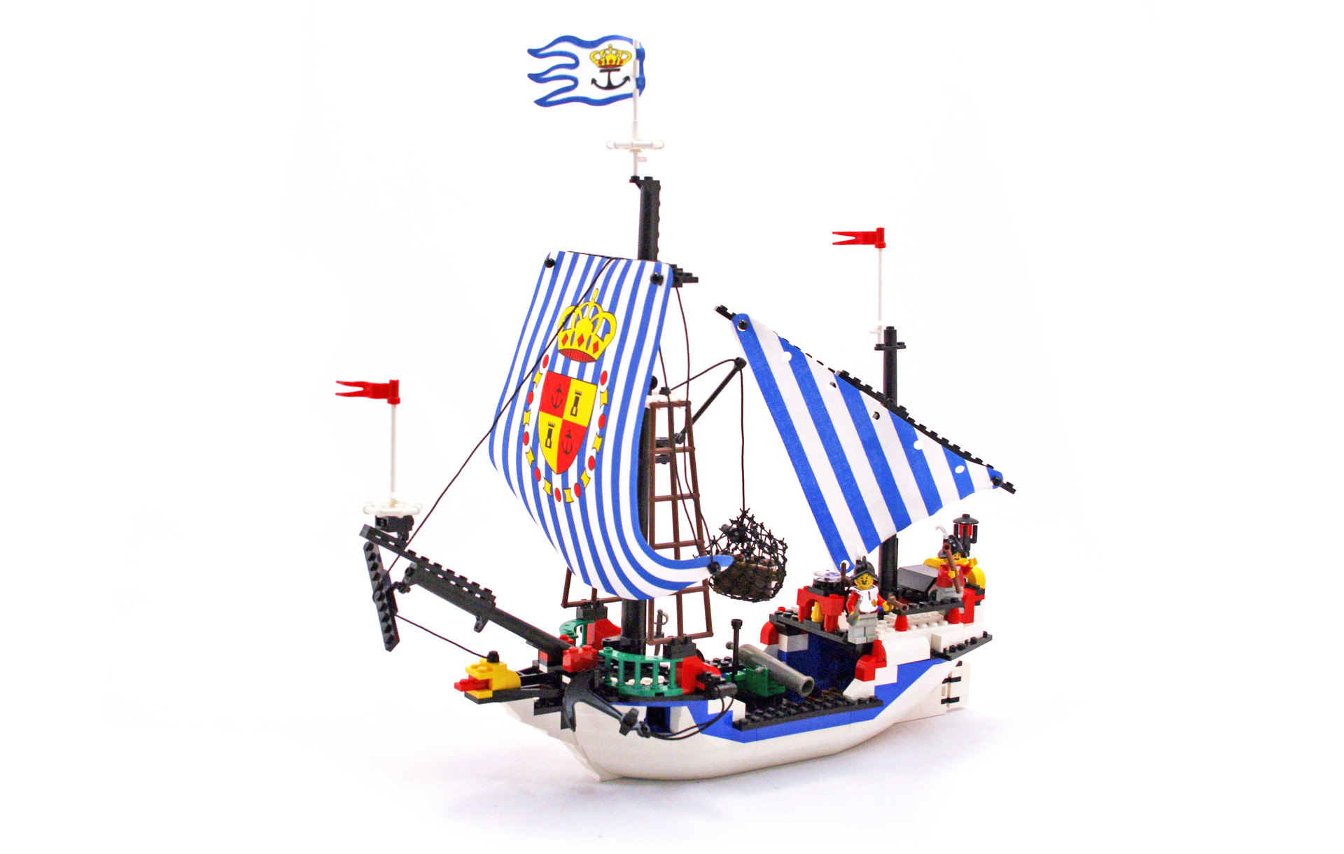 Armada Flagship LEGO set 62911 (Building Sets > Pirates > Imperial Armada)