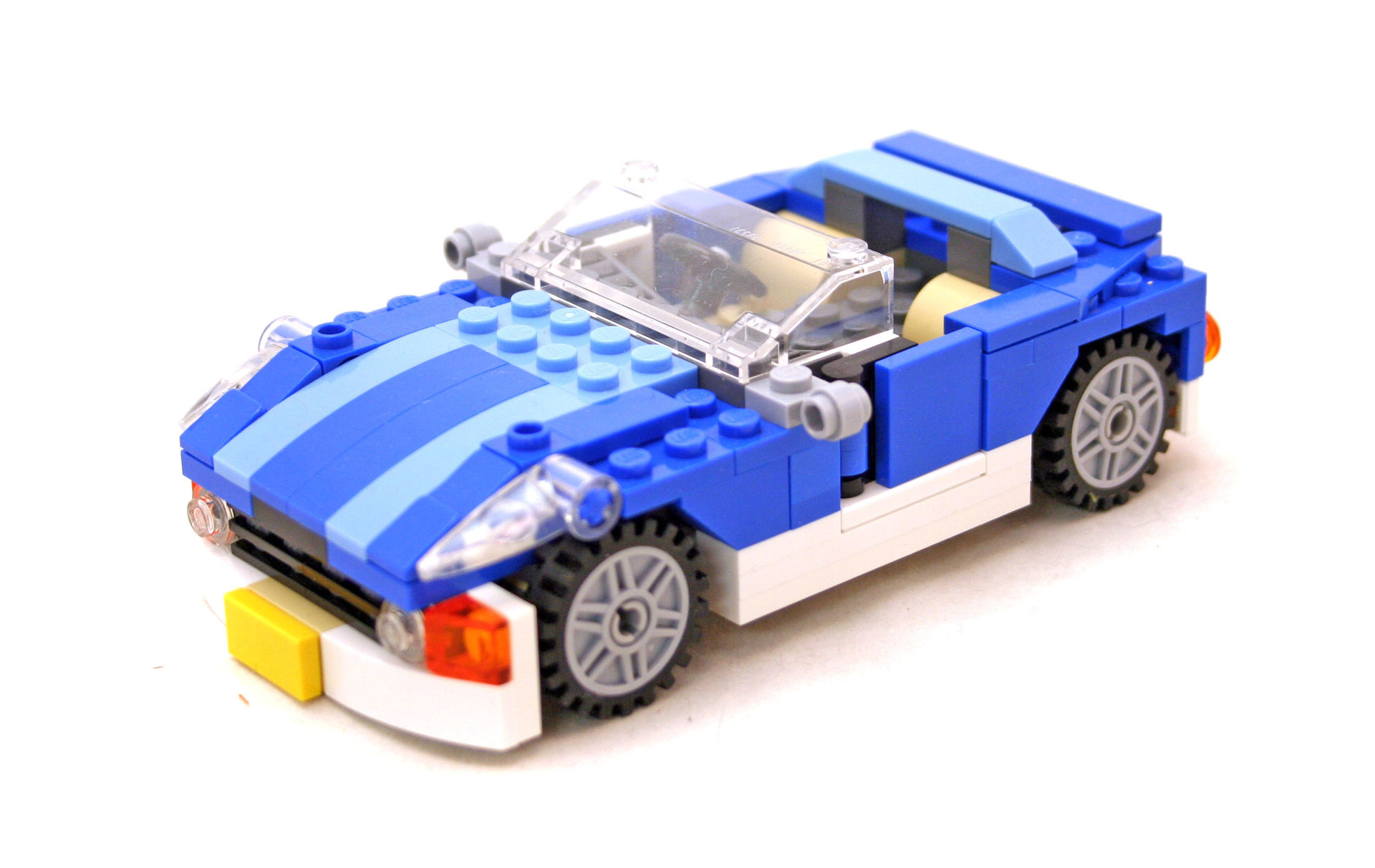 Blue Roadster LEGO set 69131 (Building Sets > Creator)