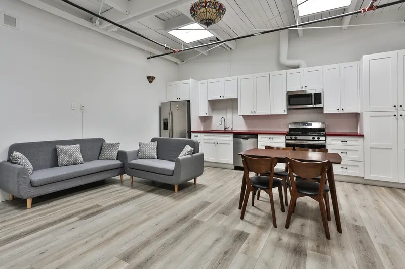 Apartments for Rent near USC Tripalink