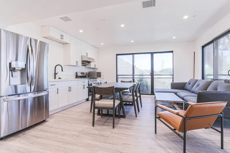 USC OffCampus Housing Modern Apartments Near USC Campus Tripalink