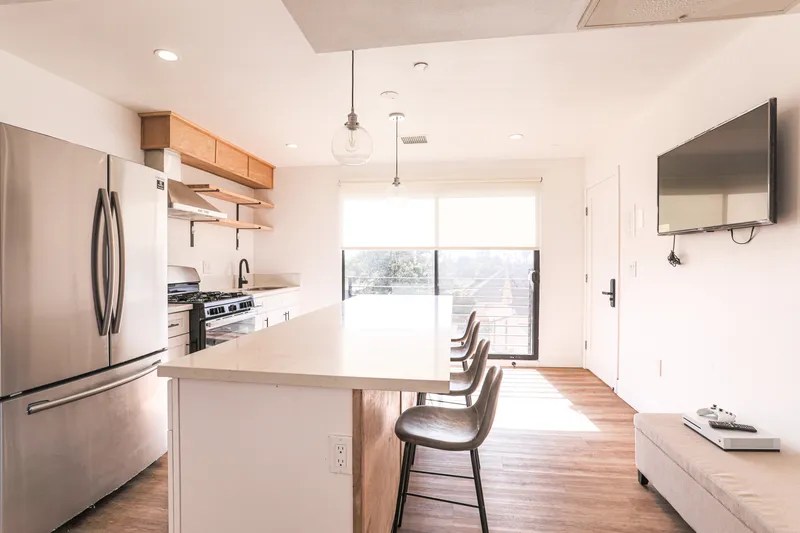 USC OffCampus Housing Modern Apartments Near USC Campus Tripalink