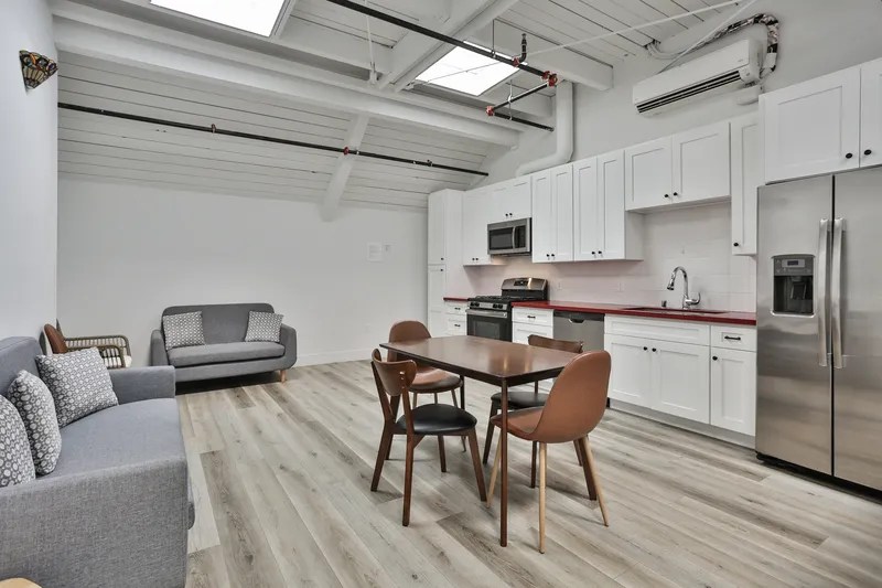 Apartments for Rent near USC Tripalink