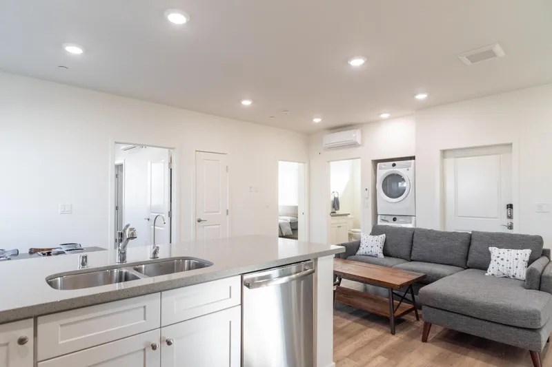 Tripalink Kingsley Apartments in Koreatown, Los Angeles, CA Renty.AI