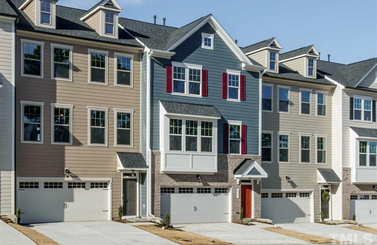 Quick Movein Home 827 Grafton Peak Lane, Apex, NC 27523 Townes at