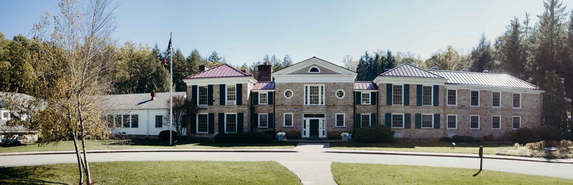 Valley School of Ligonier in PA Niche