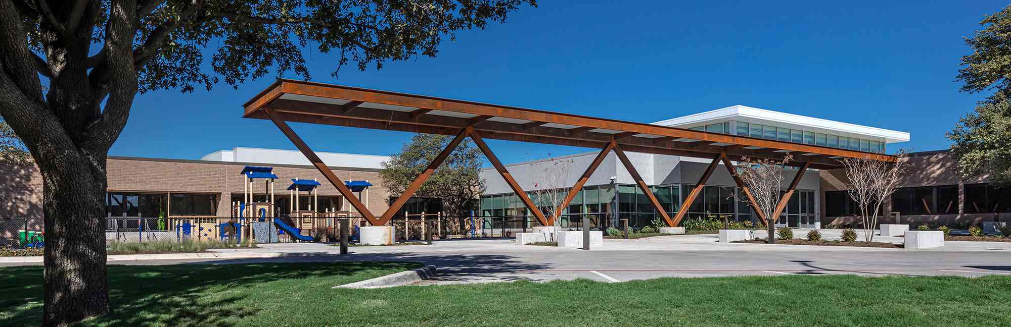 Shelton School in Dallas, TX Niche