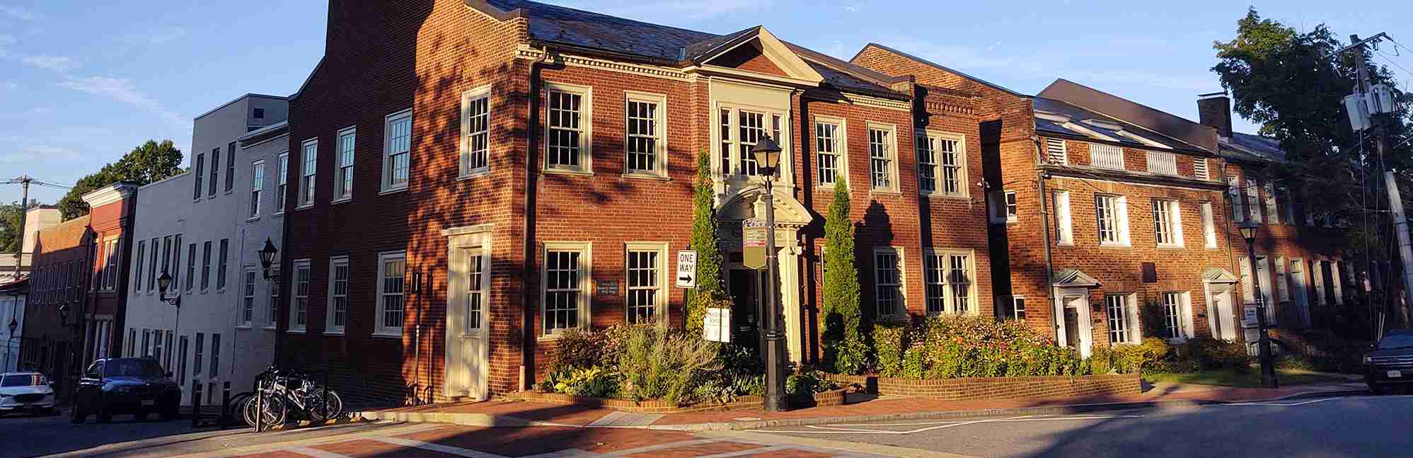 Renaissance School in Charlottesville, VA Niche