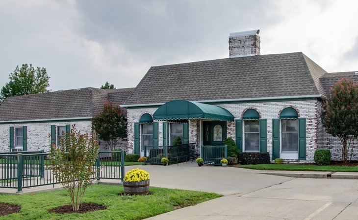 The Arbors at WestRidge Place Sikeston Senior Living