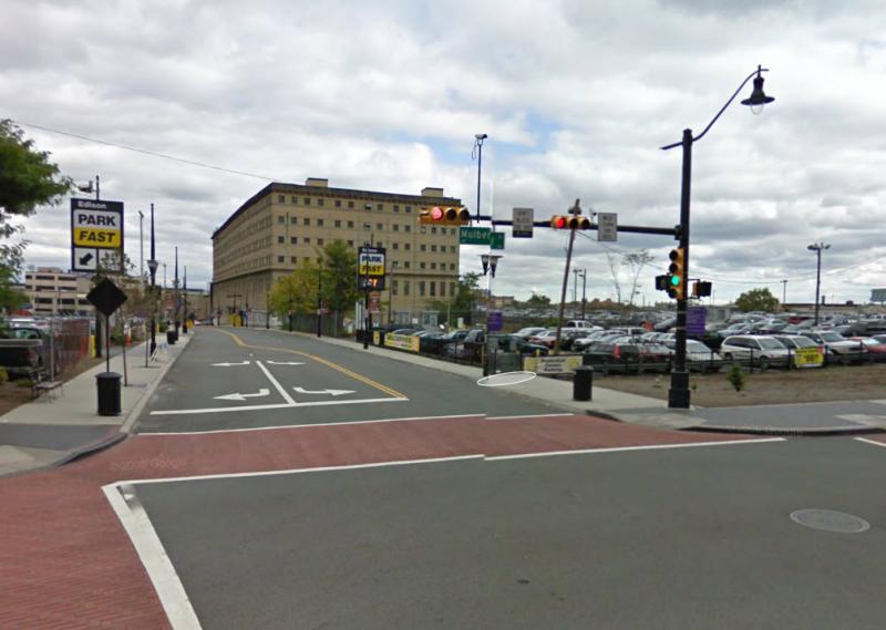 Edison ParkFast at 162 Mulberry St. Newark Parking