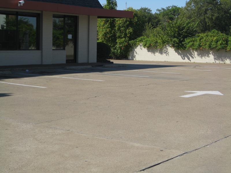 Best Cowboys Parking at 900 N. Collins St. Arlington Parking