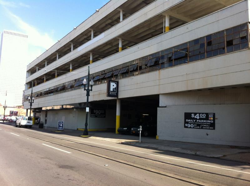 Premium Parking at 848 Carondelet St. New Orleans Parking