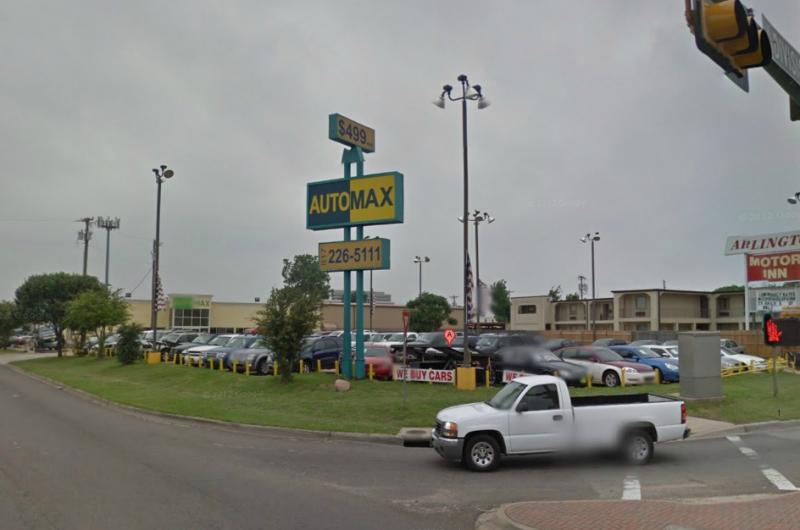 Automax Parking at 200 N. Collins St. Arlington Parking