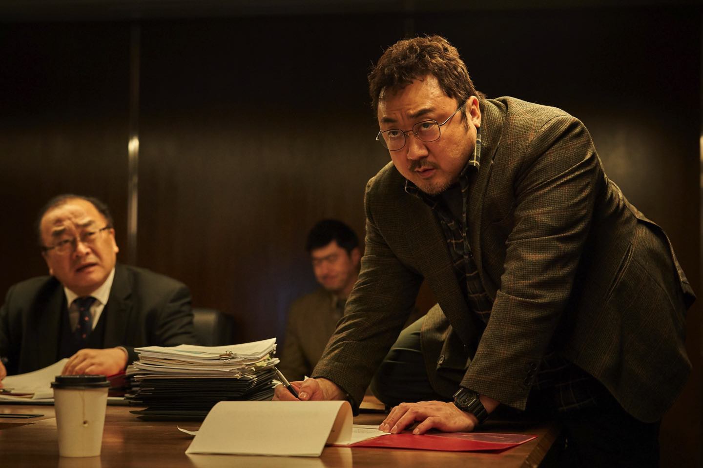 Review "Ashfall" Is An Epic Disaster Film With Korean Flavor...And