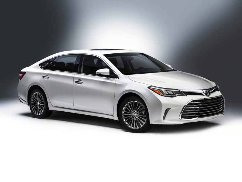 2018 Toyota Avalon in Merriam, KS Hendrick Toyota Merriam