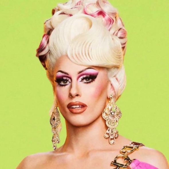 Jasmine Kennedie Drag Queen Squirrels & Friends