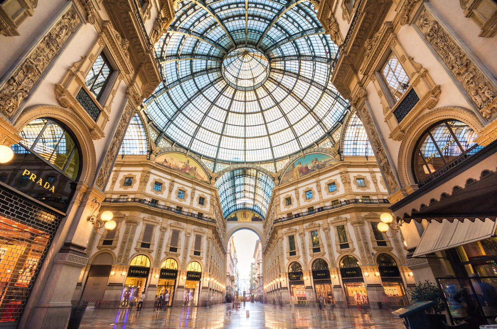 Luxury fashion boutiques in Italy