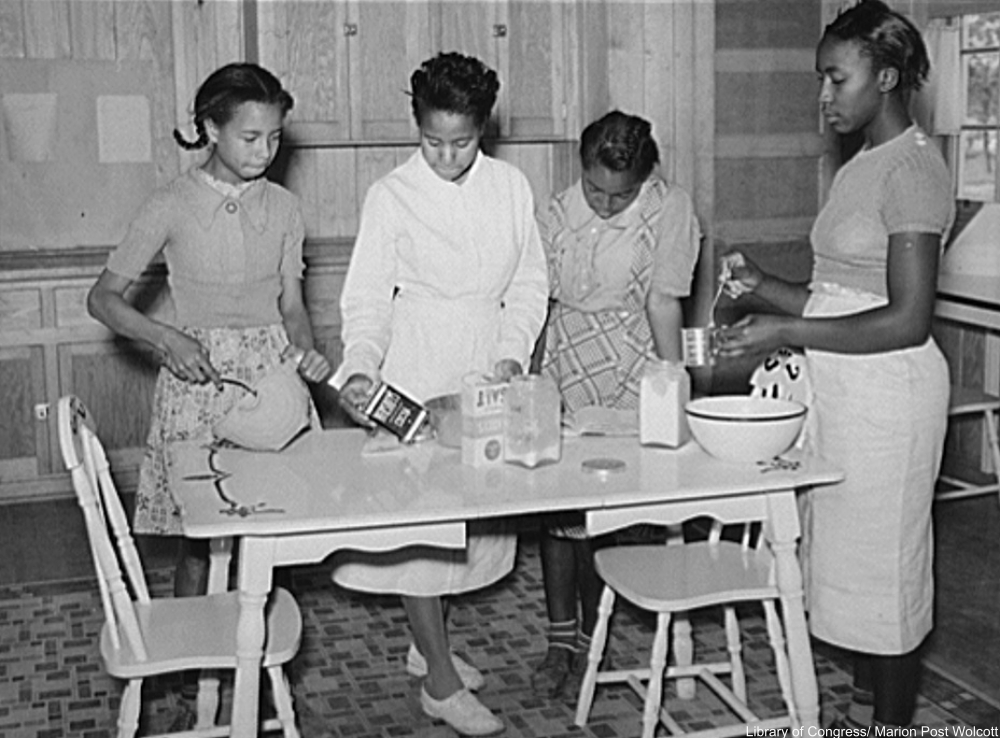 15 Valuable Lessons We Learned in Home Ec That Everyone Should Know