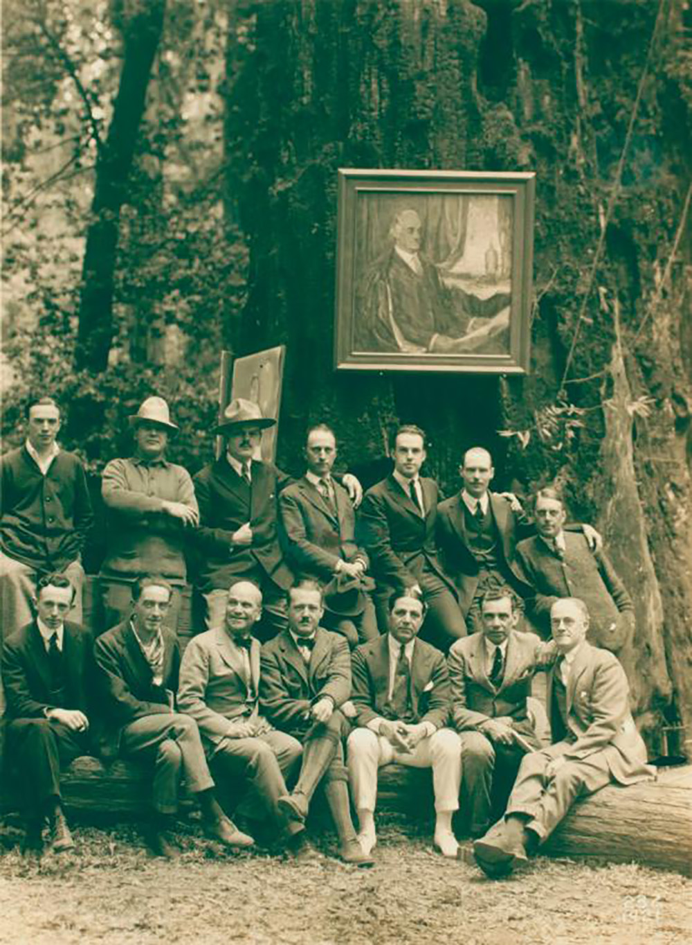 The Mysterious Origins of Bohemian Grove Live Play Eat