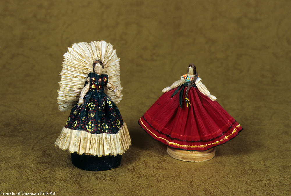 How To Make Traditional Corn Husk Dolls Crafty House