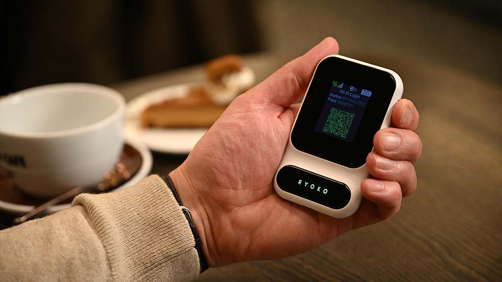 Ryoko Pro| The First High-Speed Portable Wi-Fi Router