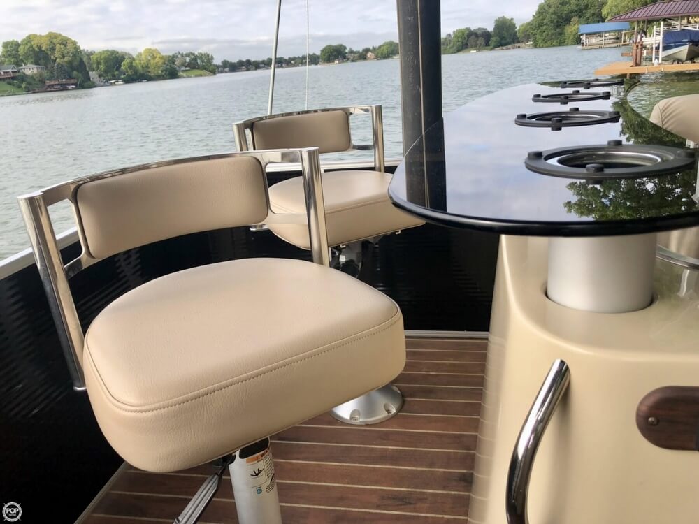 Used 2016 Godfrey Pontoon Sweetwater Premium Edition 255 Wb, Belleville