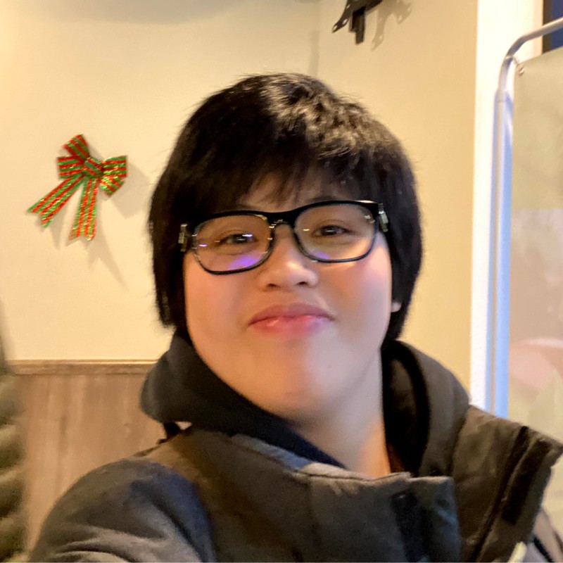 Vy Pham email address & phone number Nordstrom Sales Associate and Savvy contact