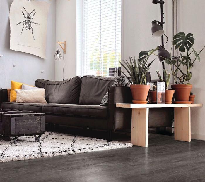 These Vinyl Tiles Look/Feel Like Parquet, Except They’re Much Cheaper