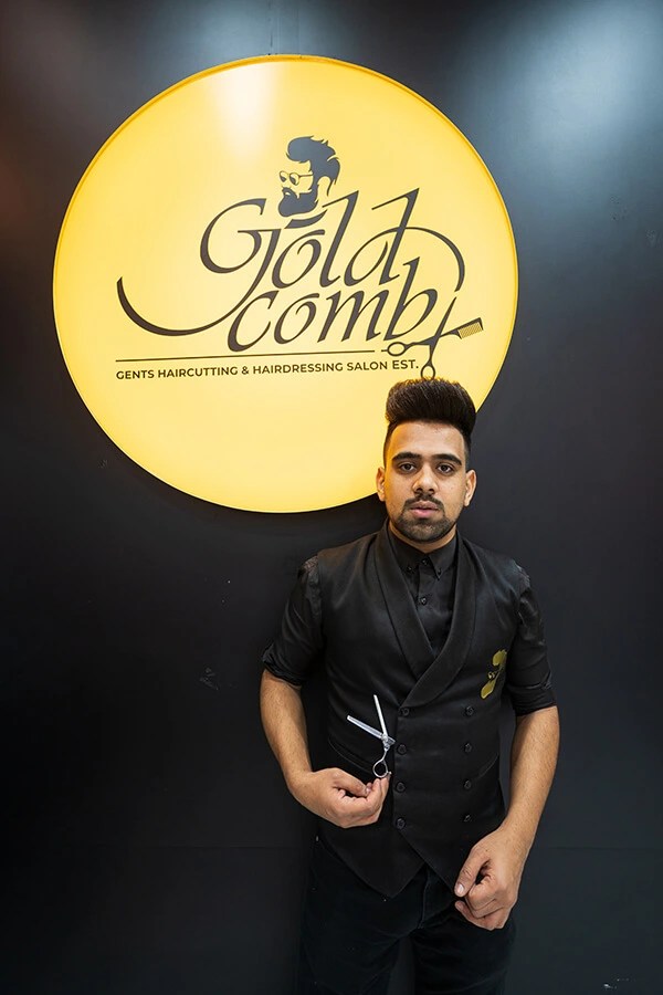 Men's Hair Salon Men's Grooming Barber Shop Dubai Gold Comb Salon
