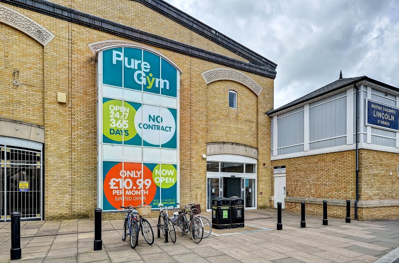 Pure Gym Lincoln Bark Profile and Reviews