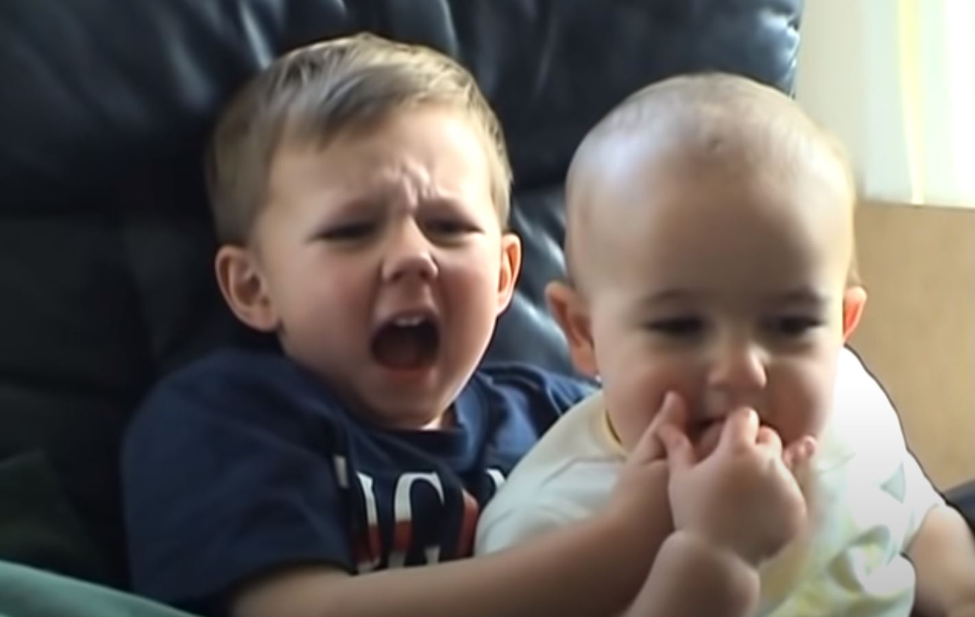 Charlie Bit My Finger video to be sold as an NFT, deleted from YouTube(023)