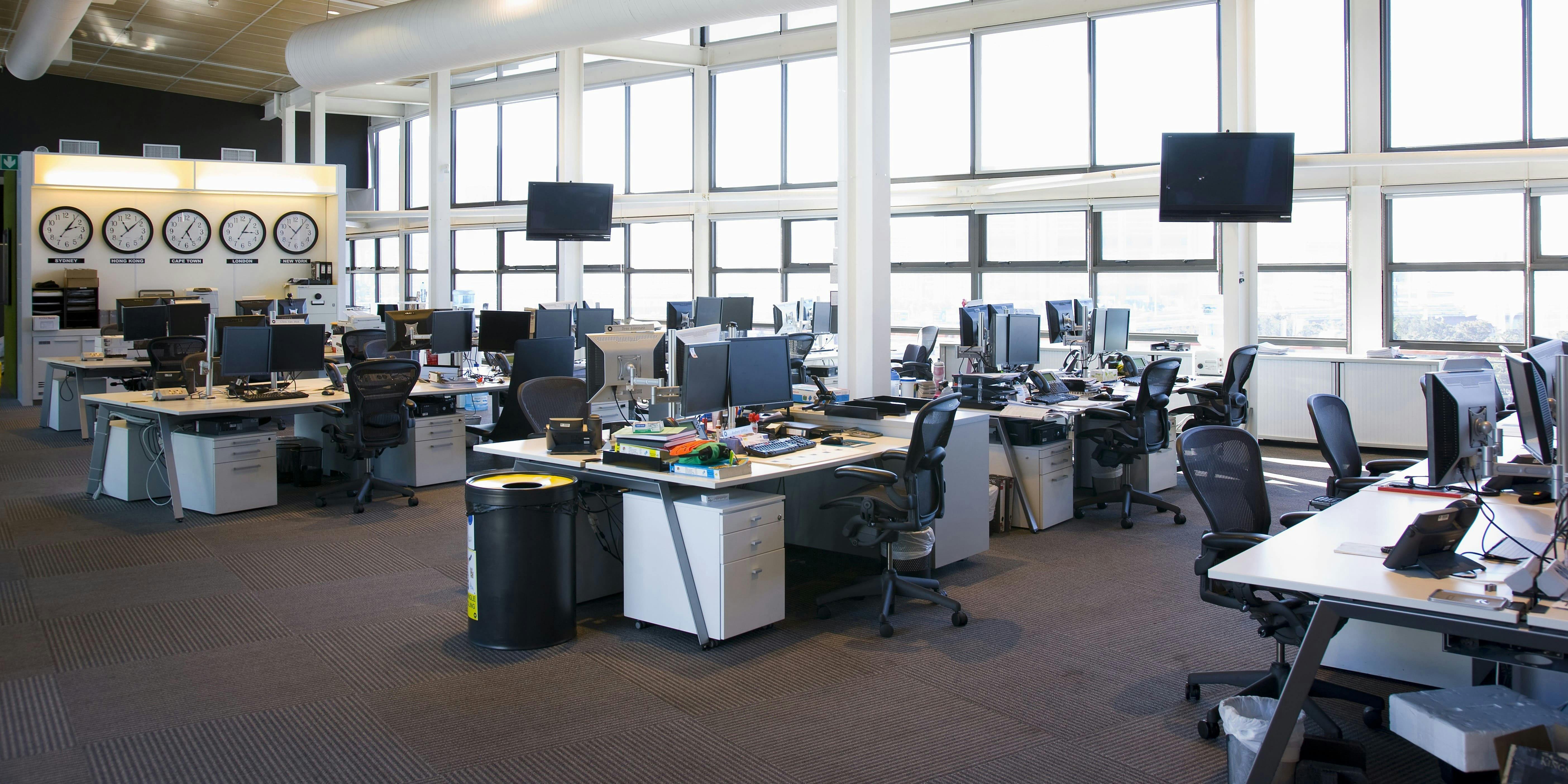 Commercial Liquidators Near Houston TX Area Local Liquidators