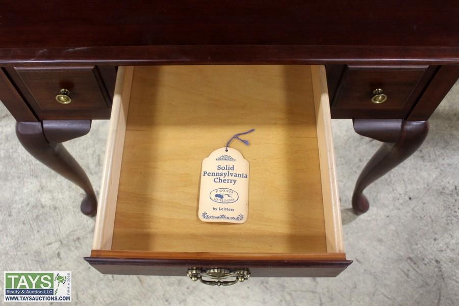 Tays Realty & Auction Auction ABSOLUTE ONLINE AUCTION FURNITURE