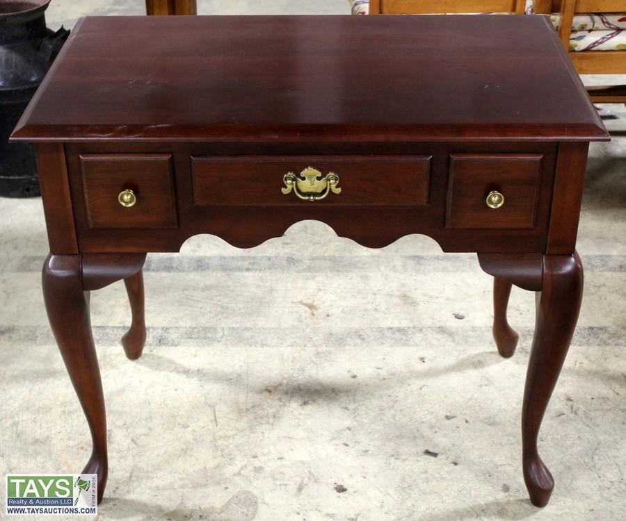 Tays Realty & Auction Auction ABSOLUTE ONLINE AUCTION FURNITURE