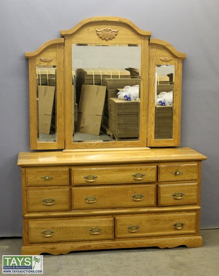 Tays Realty & Auction Auction ABSOLUTE ONLINE AUCTION FURNITURE