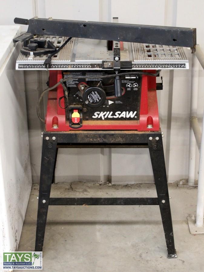 Tays Realty & Auction Auction ABSOLUTE ONLINE AUCTION FURNITURE