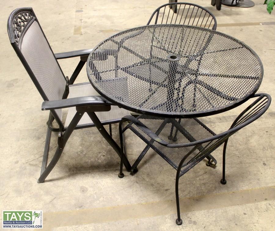 Tays Realty & Auction Auction ABSOLUTE ONLINE AUCTION FURNITURE ANTIQUES APPLIANCES ITEM