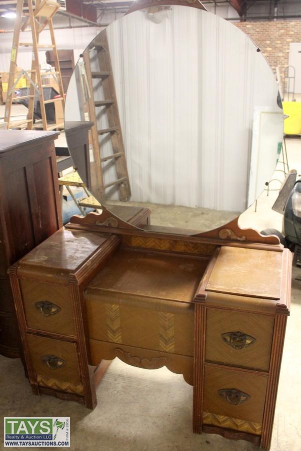 Tays Realty & Auction Auction ABSOLUTE ONLINE AUCTION FURNITURE